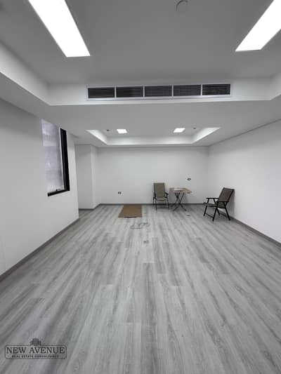 مکتب  للايجار في القاهرة الجديدة، القاهرة - IMG-20250507-WA0420. jpg
