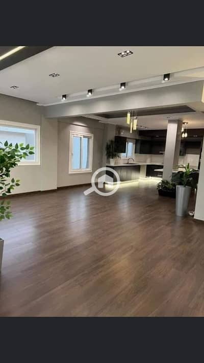 3 Bedroom Flat for Sale in New Cairo, Cairo - 476233265_582960954736518_2607623220284100984_n. jpg