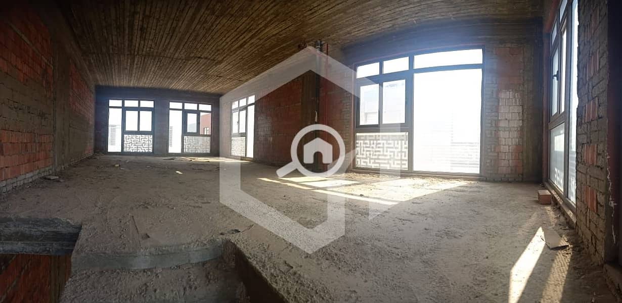 4 The Courtyard 4. jpg