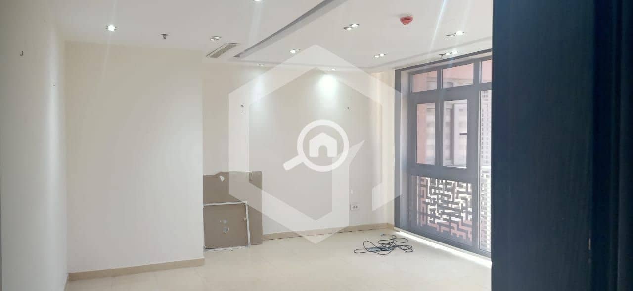 6 The Courtyard 6. jpg