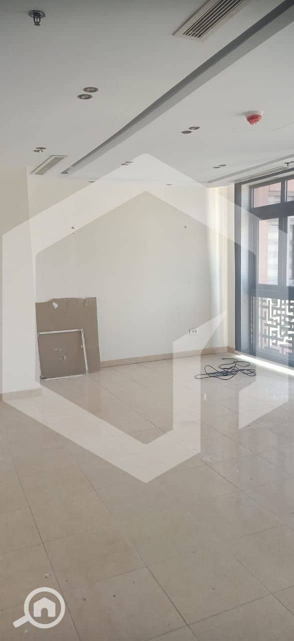 8 The Courtyard 8. jpg