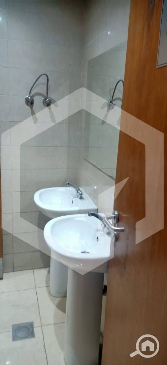 11 The Courtyard 12. jpg