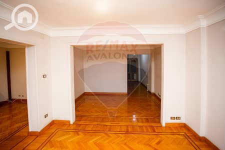شقة 2 غرفة نوم للايجار في رشدي، الإسكندرية - 1. jpg