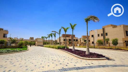 4 Bedroom Twin House for Sale in Sheikh Zayed, Giza - 2-2. jpg