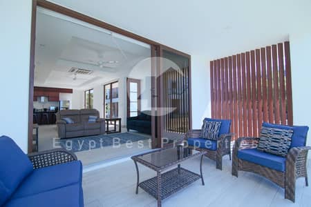 فیلا 5 غرف نوم للبيع في الساحل الشمالي، مطروح - beachfront-condo-in-hacienda-iguana-6. jpeg