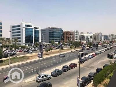 Commercial Building for Sale in New Cairo, Cairo - شارع التسعين التجمع الخامس جنوبي_800x600. jpg
