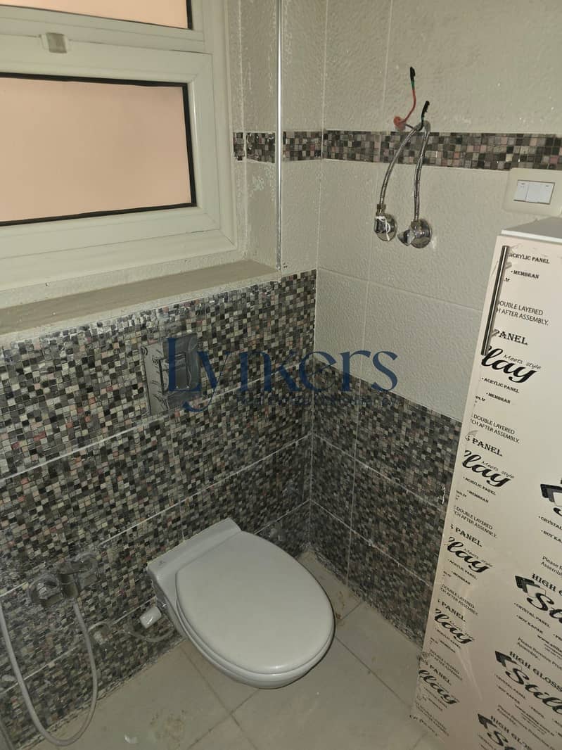 3 5ab72d0c-c0b1-4329-83bb-9fb351b7fdd7. jpg