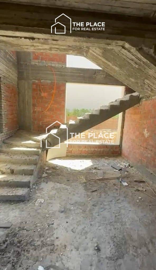 9 8. jpeg