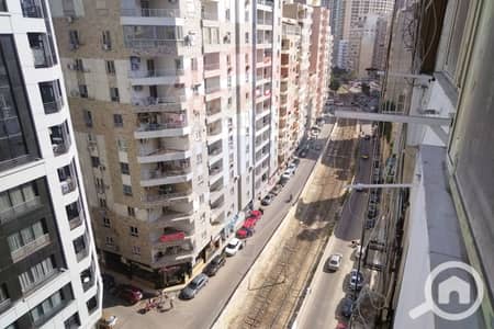 فلیٹ 4 غرف نوم للايجار في لوران، الإسكندرية - 1. jpg