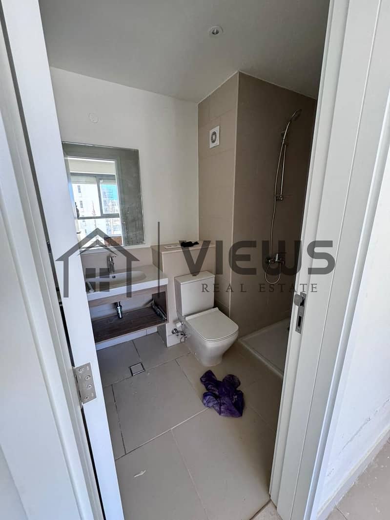 19 f7e2f9bd-dbed-40df-b9b5-8623bbd8ed91. jpg
