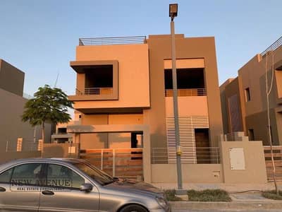 فیلا 4 غرف نوم للبيع في 6 أكتوبر، الجيزة - WhatsApp Image 2025-06-16 at 4.16. 34 PM. jpg