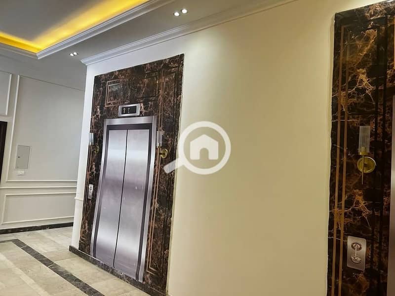 10 476115129_1318914706197355_3541807171993903640_n. jpg