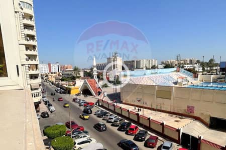 فلیٹ 3 غرف نوم للبيع في سموحة، الإسكندرية - 1. jpg