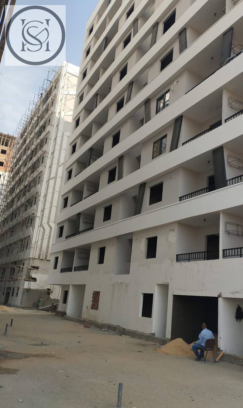 2 8d1aac7f-c02c-4f79-b022-25305e5afe7e. jpg