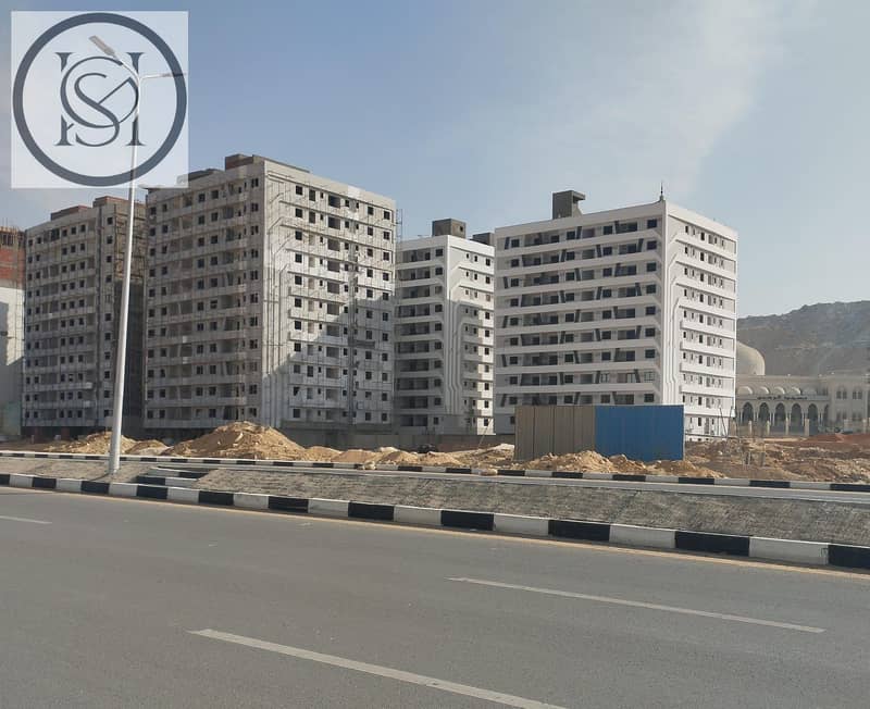 5 f7b8d39d-d6cd-4cd2-bbb6-3784637ec4a6. jpg