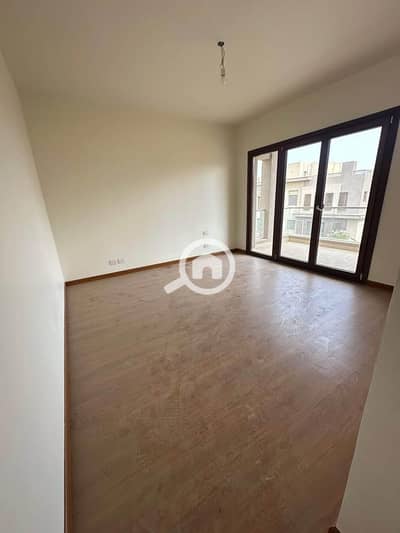 دوبلكس 3 غرف نوم للبيع في 6 أكتوبر، الجيزة - Copy of 461407149_1088297942918266_3193329639023691252_n. jpg