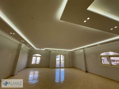 شقة 3 غرف نوم للايجار في القاهرة الجديدة، القاهرة - IMG-20250622-WA0032. jpg