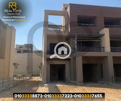 توين هاوس 4 غرف نوم للبيع في 6 أكتوبر، الجيزة - 3. png