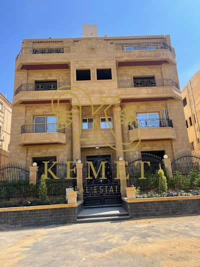 3 Bedroom Roof for Sale in New Cairo, Cairo - WhatsApp Image 2025-06-22 at 12.44. 52_cf354427. jpg