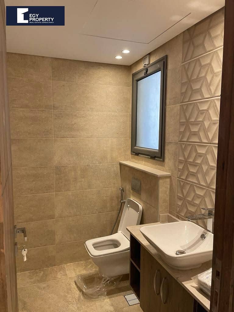 10 WhatsApp Image 2025-04-21 at 9.20. 38 PM (4). jpeg