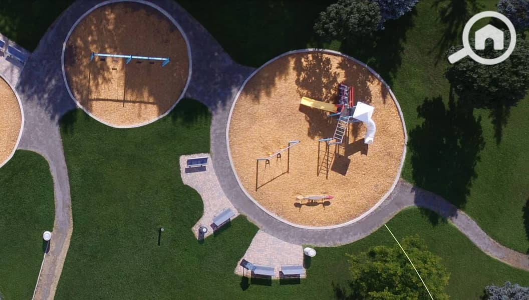 9 Crescent_WalkCrescent_WalkCrescent_WalkScreenshot_2025-03-12_170102. png
