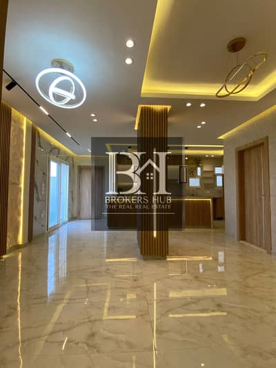 2 Bedroom Flat for Sale in Sheikh Zayed, Giza - IMG-20250622-WA0218. jpg