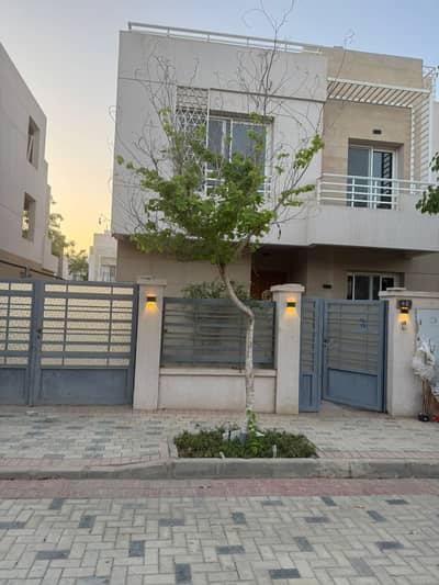 5 Bedroom Villa for Sale in Sheikh Zayed, Giza - Villa for Sale in ATRIO Compound – Sheikh Zayed City (Direct from O