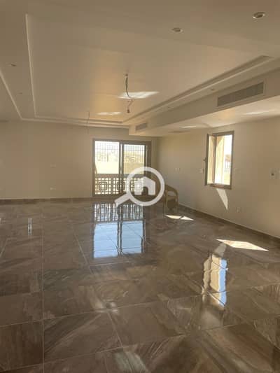 توين هاوس 6 غرف نوم للايجار في 6 أكتوبر، الجيزة - WhatsApp Image 2025-06-19 at 6.12. 28 PM. jpeg