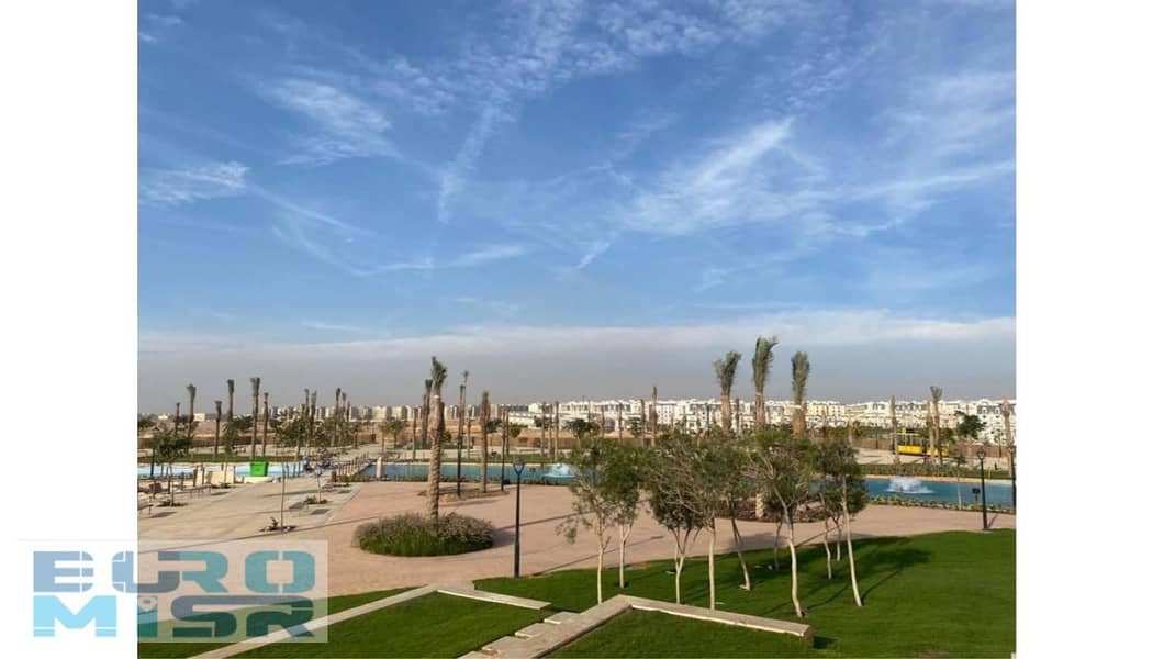 8 Hyde park New Cairo  Live Photos 3  (1)_pages-to-jpg-0028. jpg