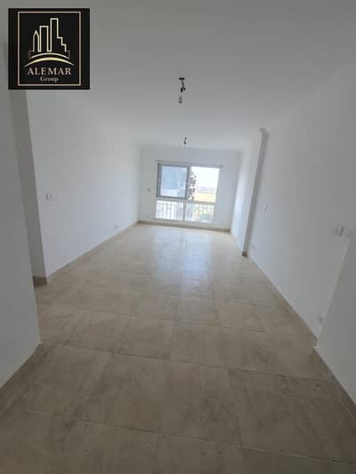 3 Bedroom Flat for Sale in Madinaty, Cairo - 103d5242-dd6e-4d55-8821-0769fab72c16. jpg