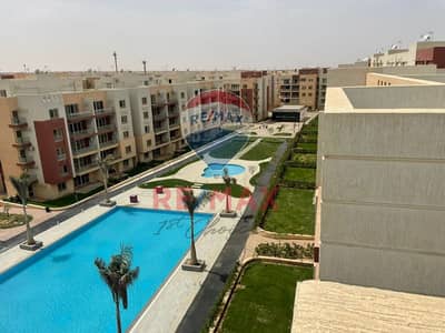 3 Bedroom Penthouse for Sale in 6th of October, Giza - 340f1217-358b-4bc2-8c16-e293e0b6a42f. jpg