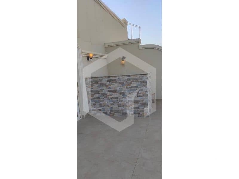 12 Al Patio 6 12. jpg
