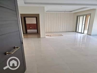 4 Bedroom Townhouse for Sale in Sheikh Zayed, Giza - 417512890_937957994559427_1540676338773299098_n. jpg