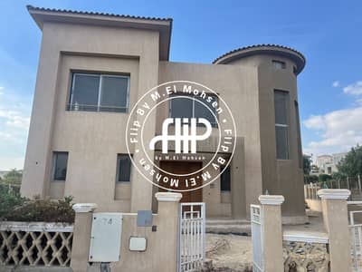 7 Bedroom Villa for Sale in 6th of October, Giza - WhatsApp Image 2025-06-23 at 15.57. 53_6cee0f69. jpg