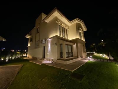 4 Bedroom Villa for Rent in Madinaty, Cairo - ڤيلا استاندالون (مستقلة) للايجار المفروش اول سكن