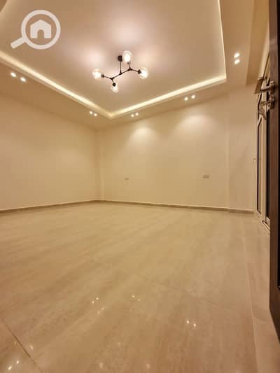 3 Bedroom Apartment for Sale in Madinaty, Cairo - 3 (1). jpg