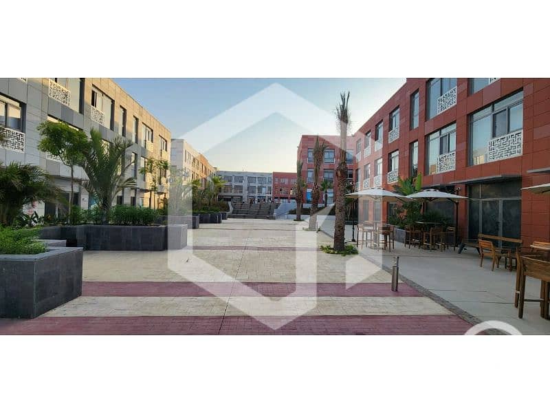 3 The Courtyard Dorra 3. jpg