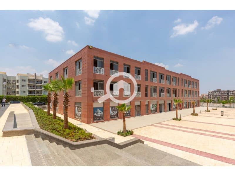 10 The Courtyard Dorra 10. jpg