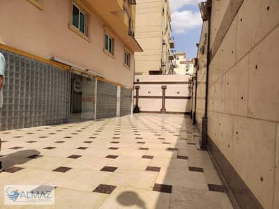 مجمع تجاري  للايجار في القاهرة الجديدة، القاهرة - IMG-20250624-WA0051. jpg