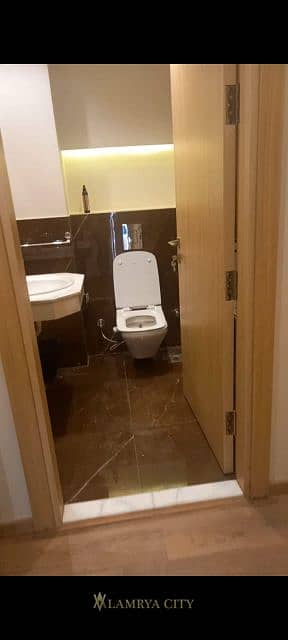 3 Bedroom Flat for Sale in New Cairo, Cairo - اللوتس الجنوبيه. jpg
