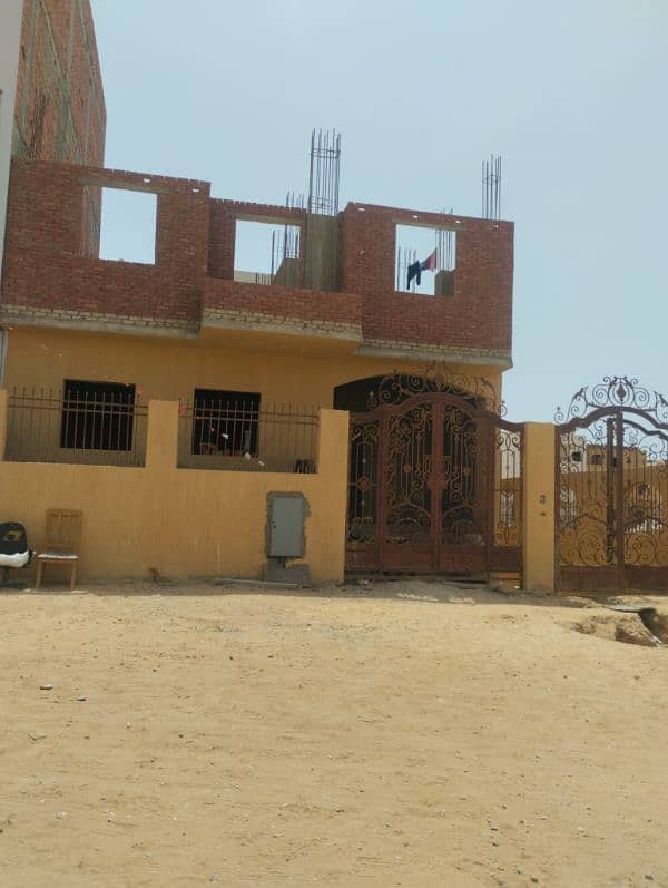 عمارة للبيع بالحي الرابع عمارة للبيع بالحي الرابع