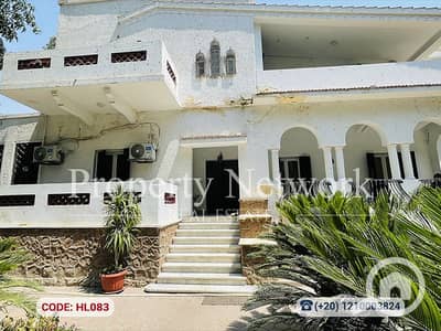 مجمع تجاري  للايجار في المعادي، القاهرة - HL083 (1). png