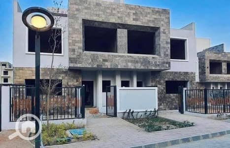 فیلا 4 غرف نوم للبيع في حدائق اكتوبر، الجيزة - 466965357_122229678278022188_5967446825600588784_n. jpg