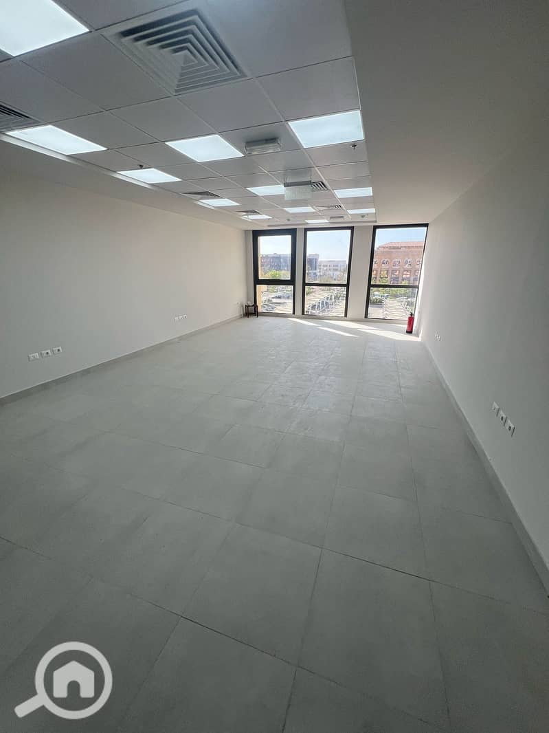 8 510533888_2929386950575359_8019841150746459577_n. jpg