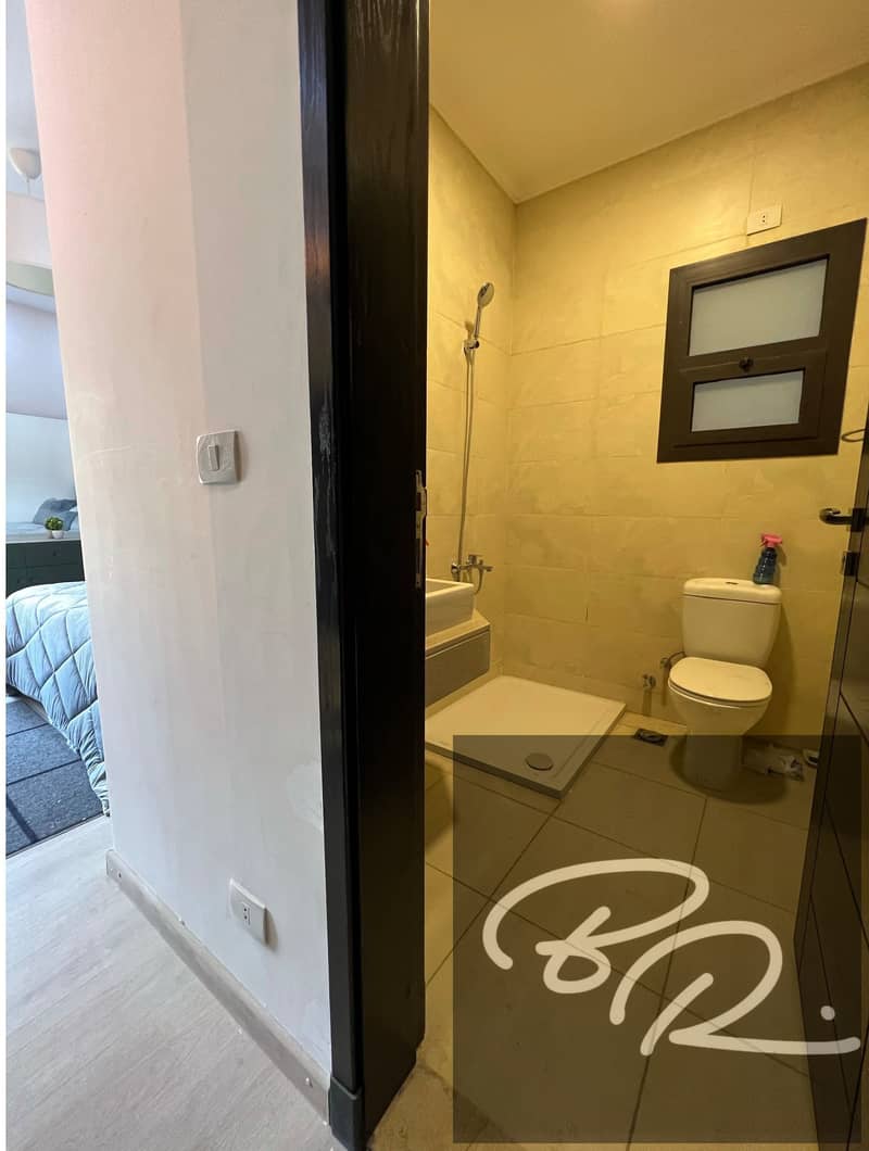 6 LIVE SHOTS - ADD EAST_00005. jpg