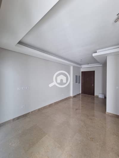 3 Bedroom Flat for Sale in New Cairo, Cairo - 480414342_1717686585831676_6618296801416209171_n. jpg
