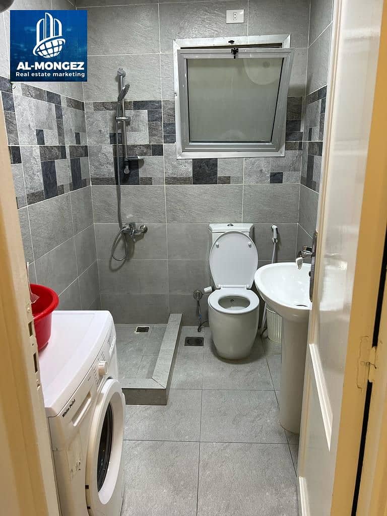 12 985438fd-2bcd-4af7-8f9f-75cc8641bed8. jpg