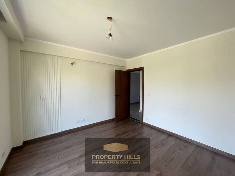 12 WhatsApp Image 2025-05-03 at 4.01. 22 PM. jpeg