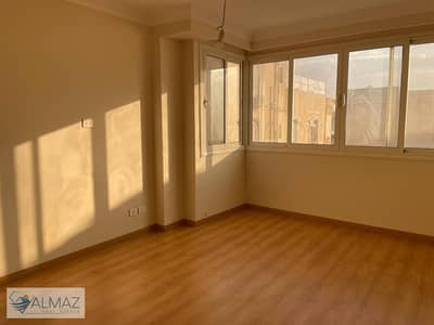 شقة 3 غرف نوم للايجار في القاهرة الجديدة، القاهرة - IMG-20250626-WA0225. jpg