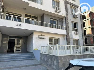 3 Bedroom Flat for Sale in New Cairo, Cairo - 44444. jpg